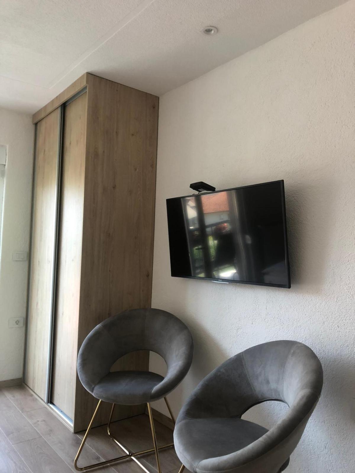 Rooms Lida & Friendly Home Плав Экстерьер фото