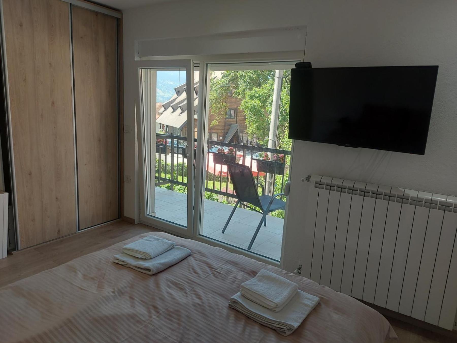 Rooms Lida & Friendly Home Плав Экстерьер фото